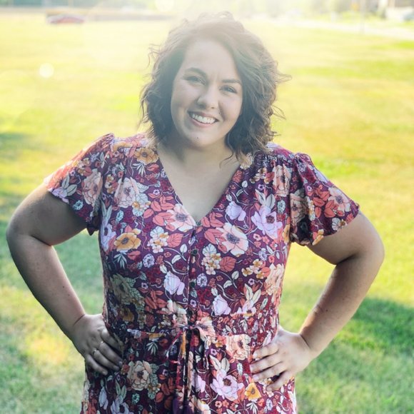 Meet your Posher, Amy - Picture 7 of 7